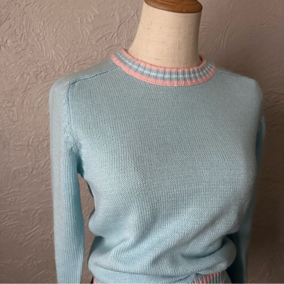 Vintage Blue and Pink Knit Sweater - Picture 2 of 6